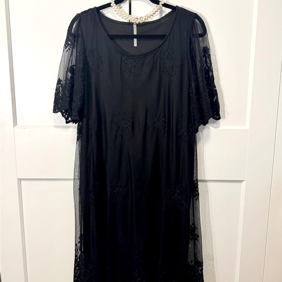 Black dress with lace overlay. Knee length, cocktail dress, size L, Nordstrom - Picture 1 of 3